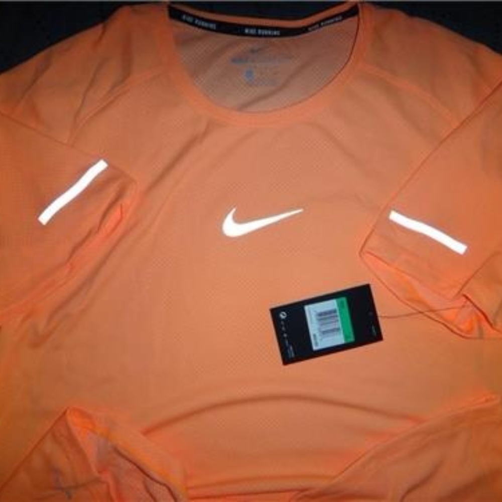 NIKE AEROREACT RUNNING SHIRT XL MEN NWT $90.00